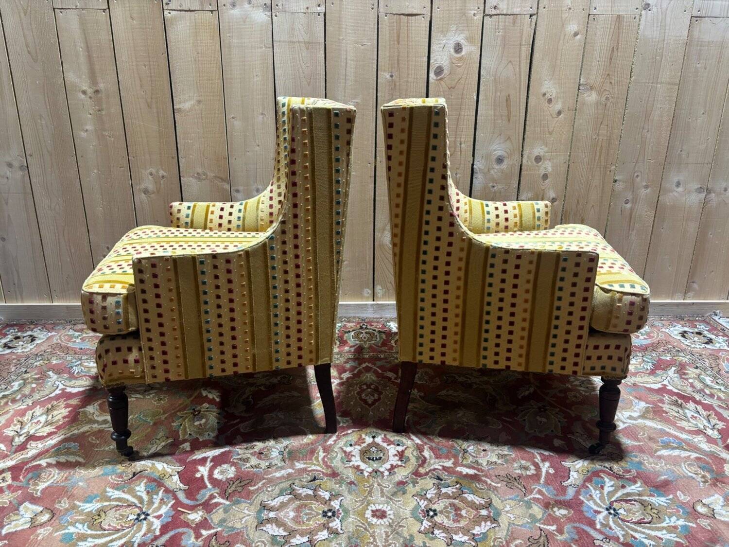 Paire de Bergères à Oreilles Napoléon III, Velours Rayé Multicolore