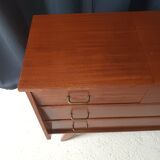 Vintage dressing table chest of drawers