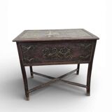 Vintage wooden side table / accent table with copper detail