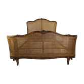 Vintage canned basket bed