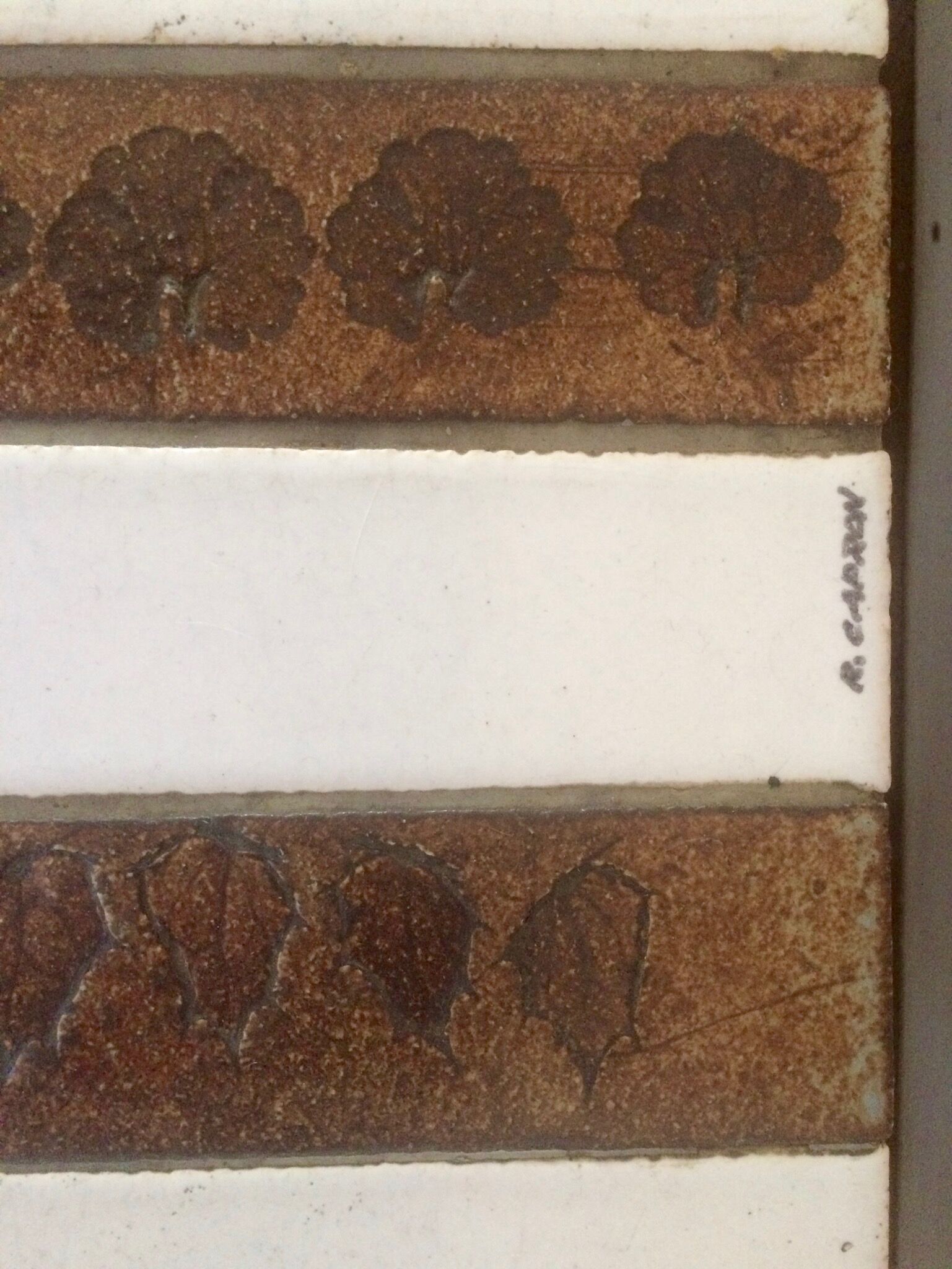 Coffee table Capron model pagoda