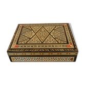 Ancient Syrian box in wood, bone and mother-of-pearl markter