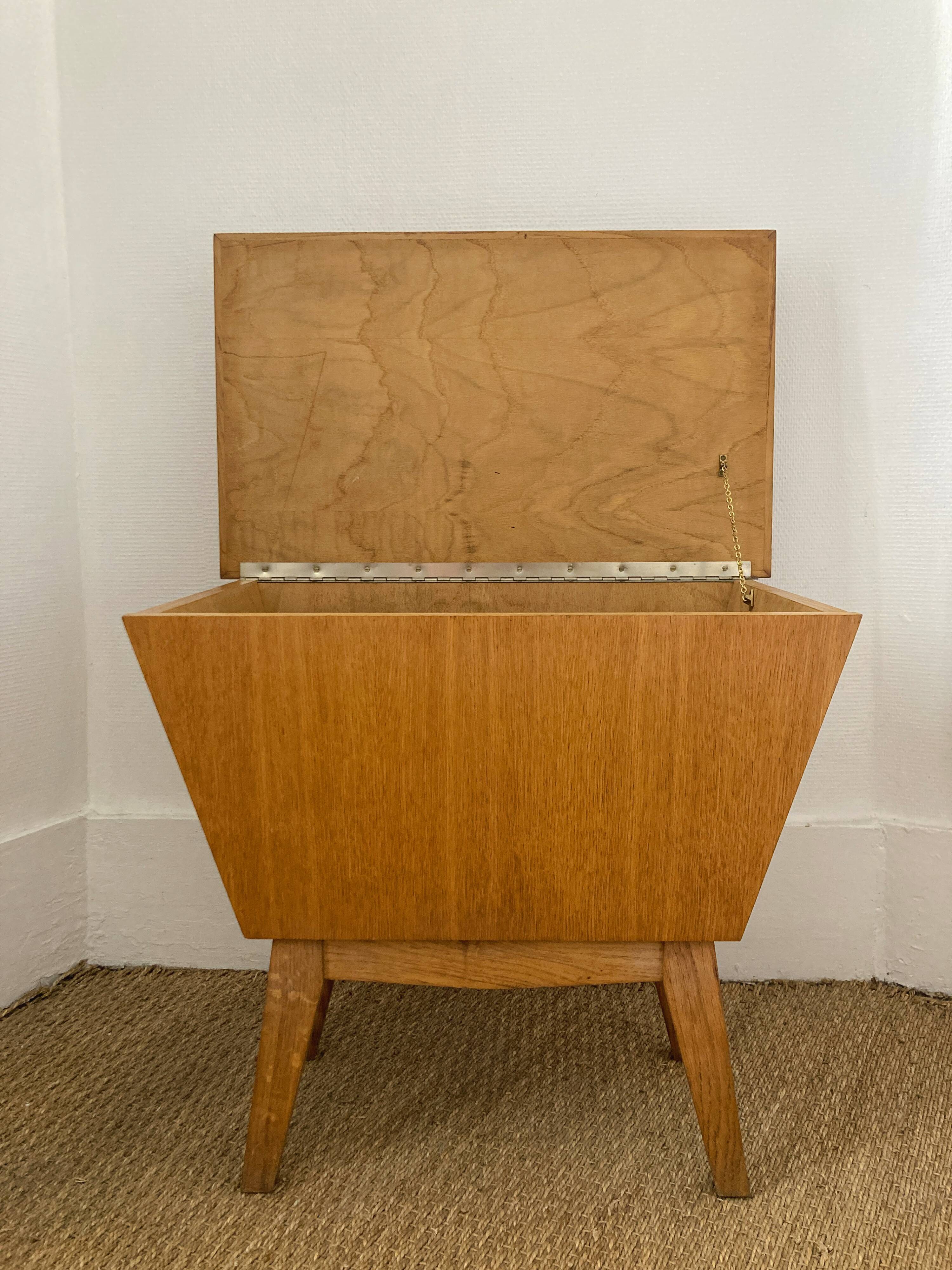 Small vintage wooden chest furniture