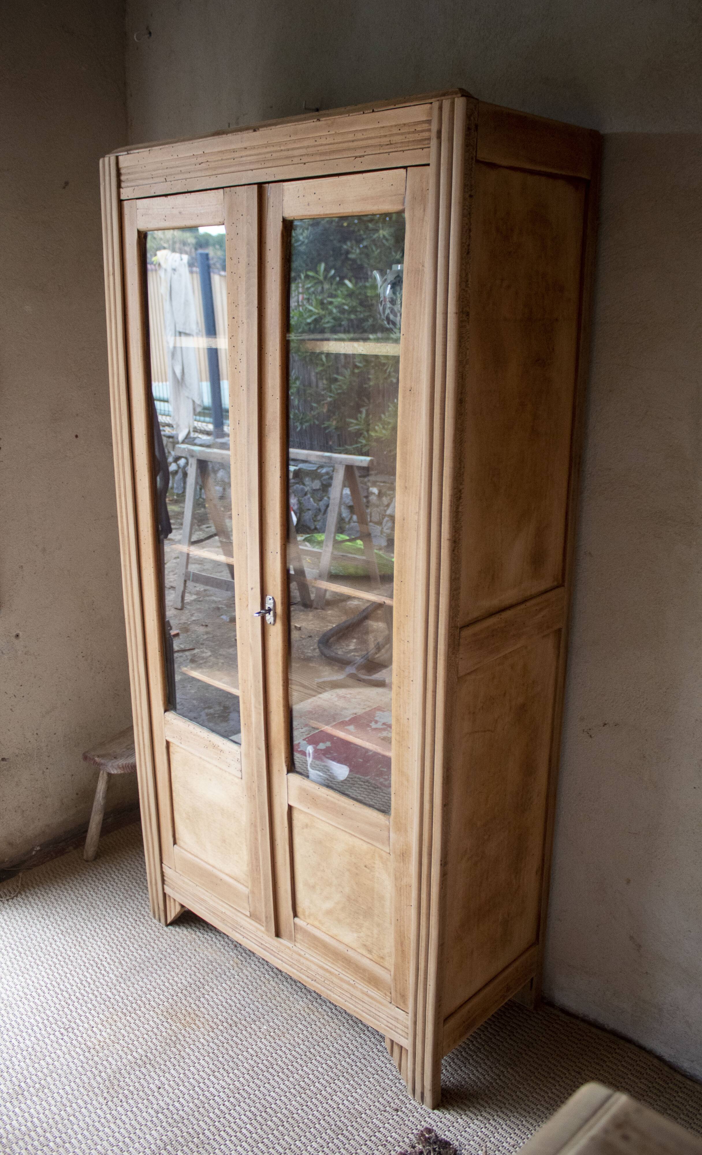 PARISIAN GLASS CABINET 1960