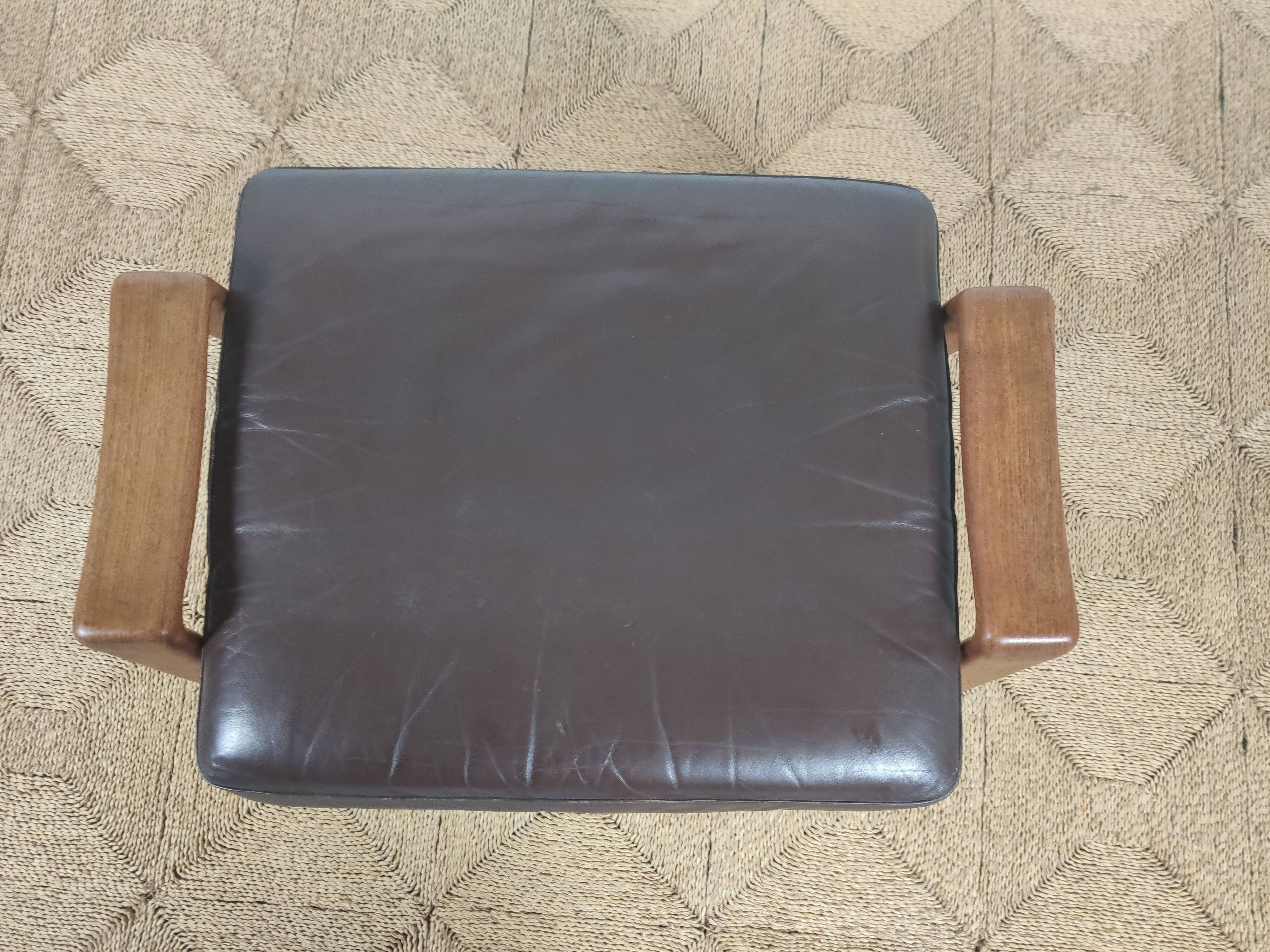 Leather and teak footrest Arne Wahl Iversen, Denmark 1960