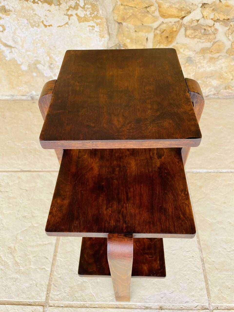 Art Deco Console in walnut with 3 levels, Circa 1938.