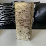 Golden vase