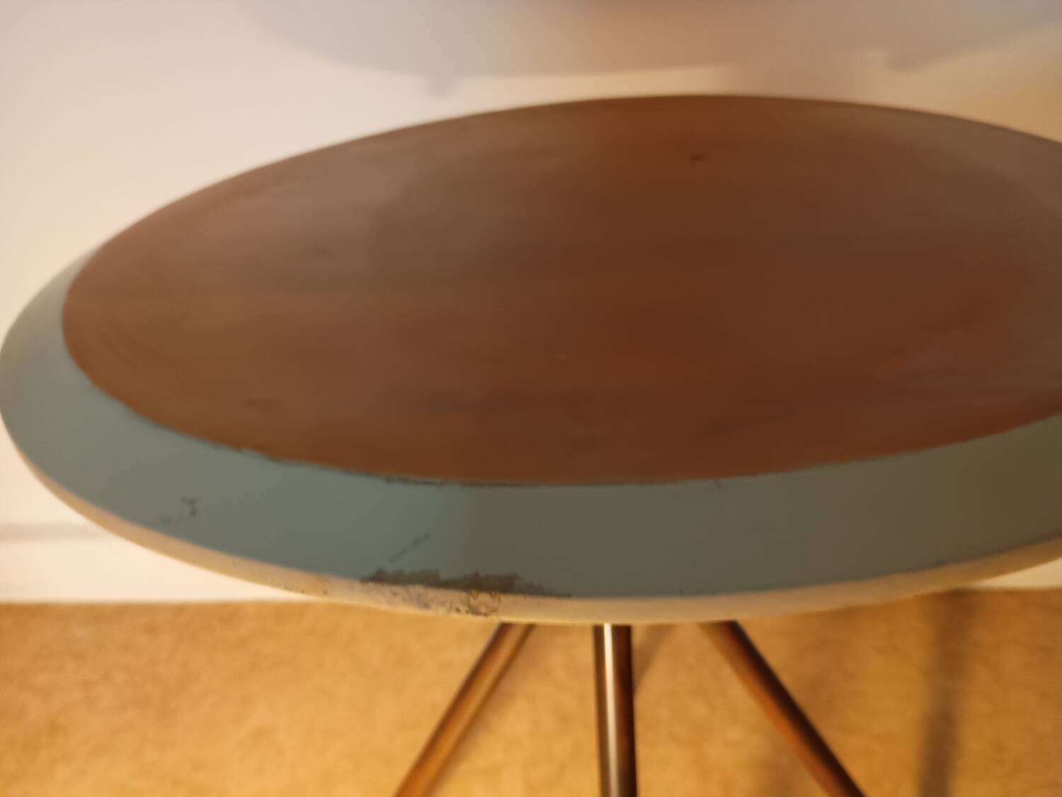 Side table with tapered legs