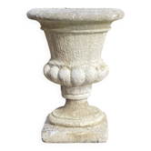 Médicis vase in reconstituted stone from the 1970s.
