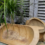 Wooden hollow dish