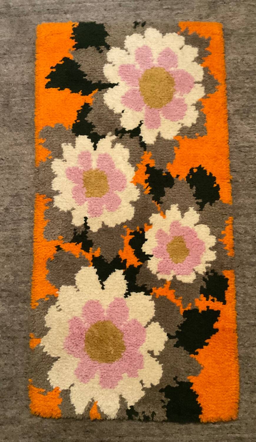 Vintage wool rug from the 70s
