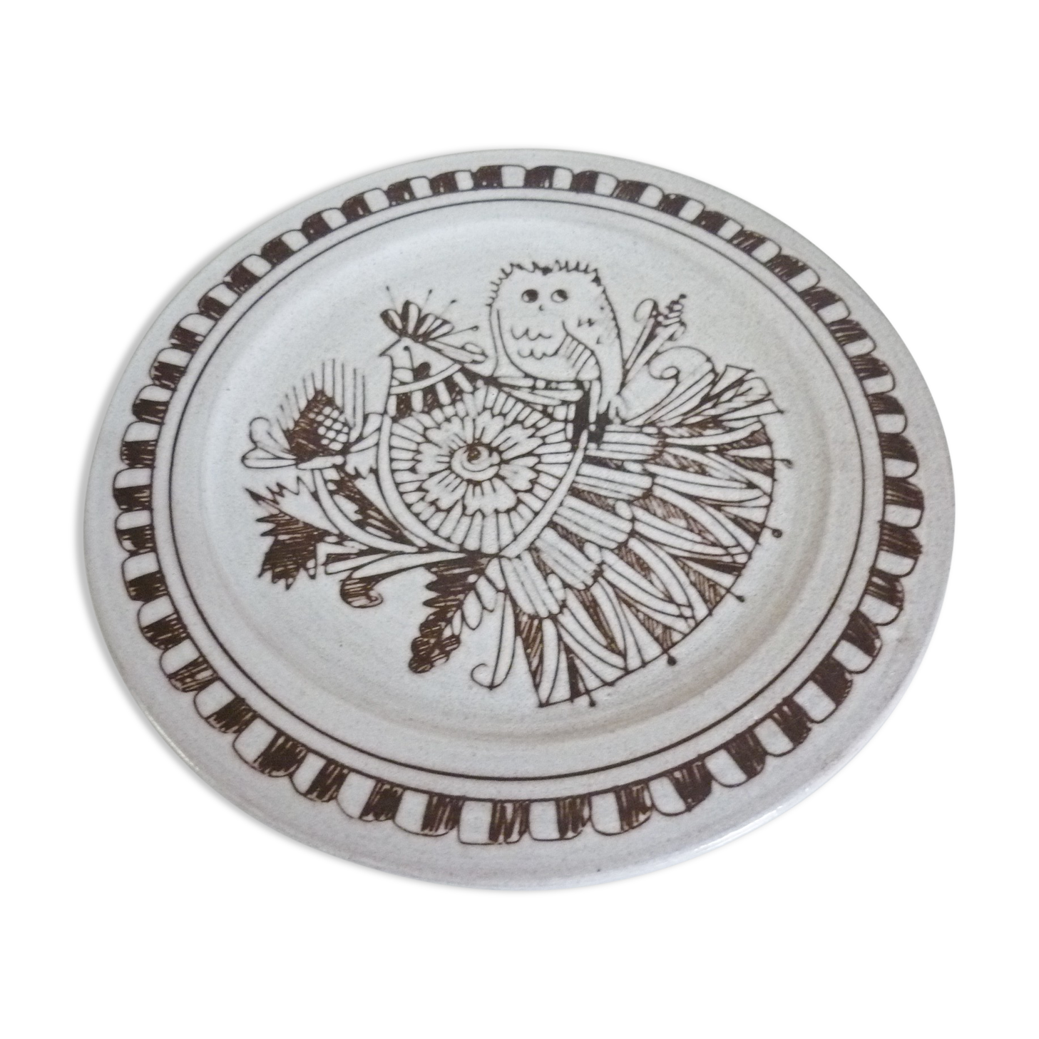 Enameled ceramic art plate, signed La Tournerie, 1960s/1970s