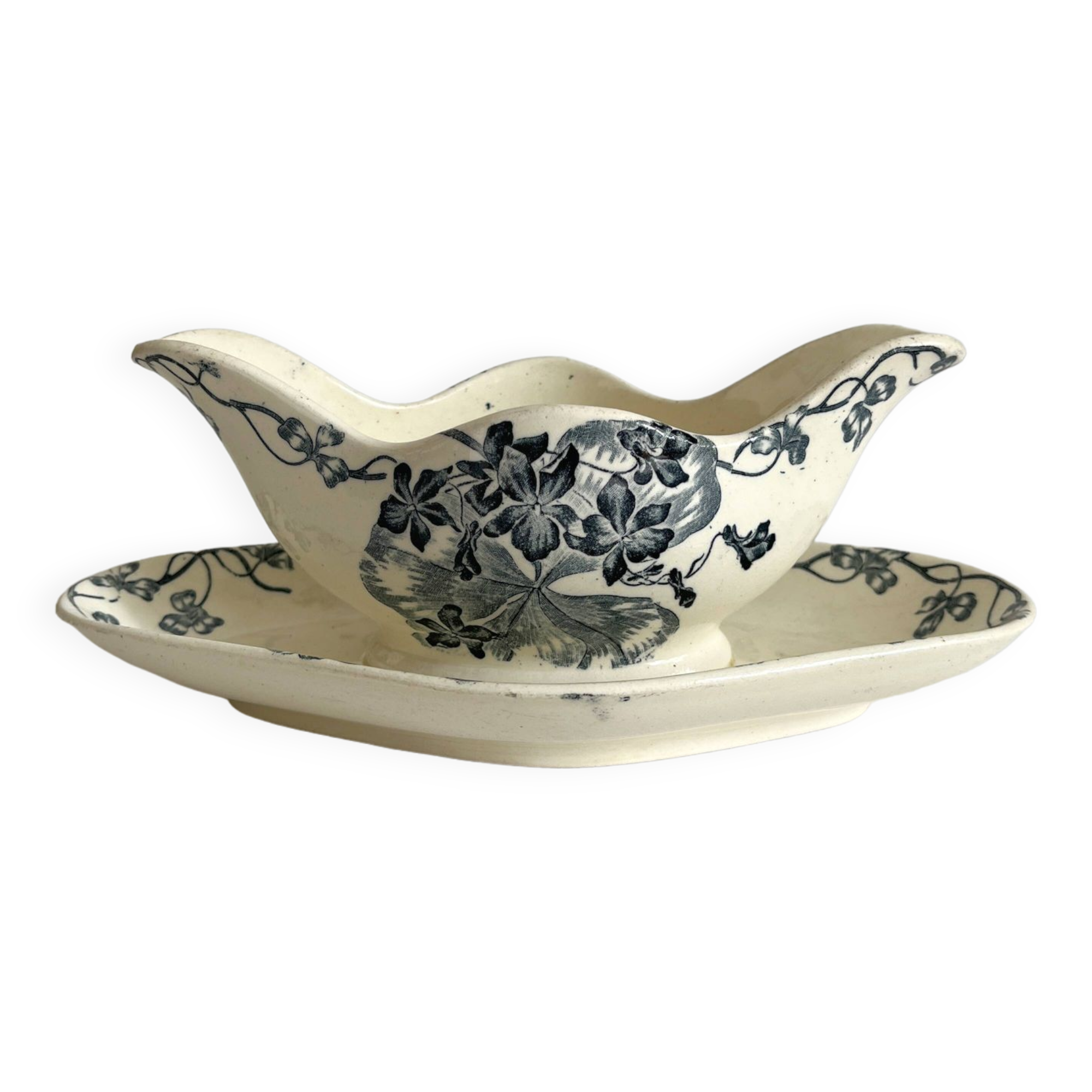Old iron clay sauce boat "Les Violettes" Salins