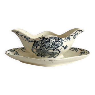 Old iron earth gravy boat "Les Violettes" Salins