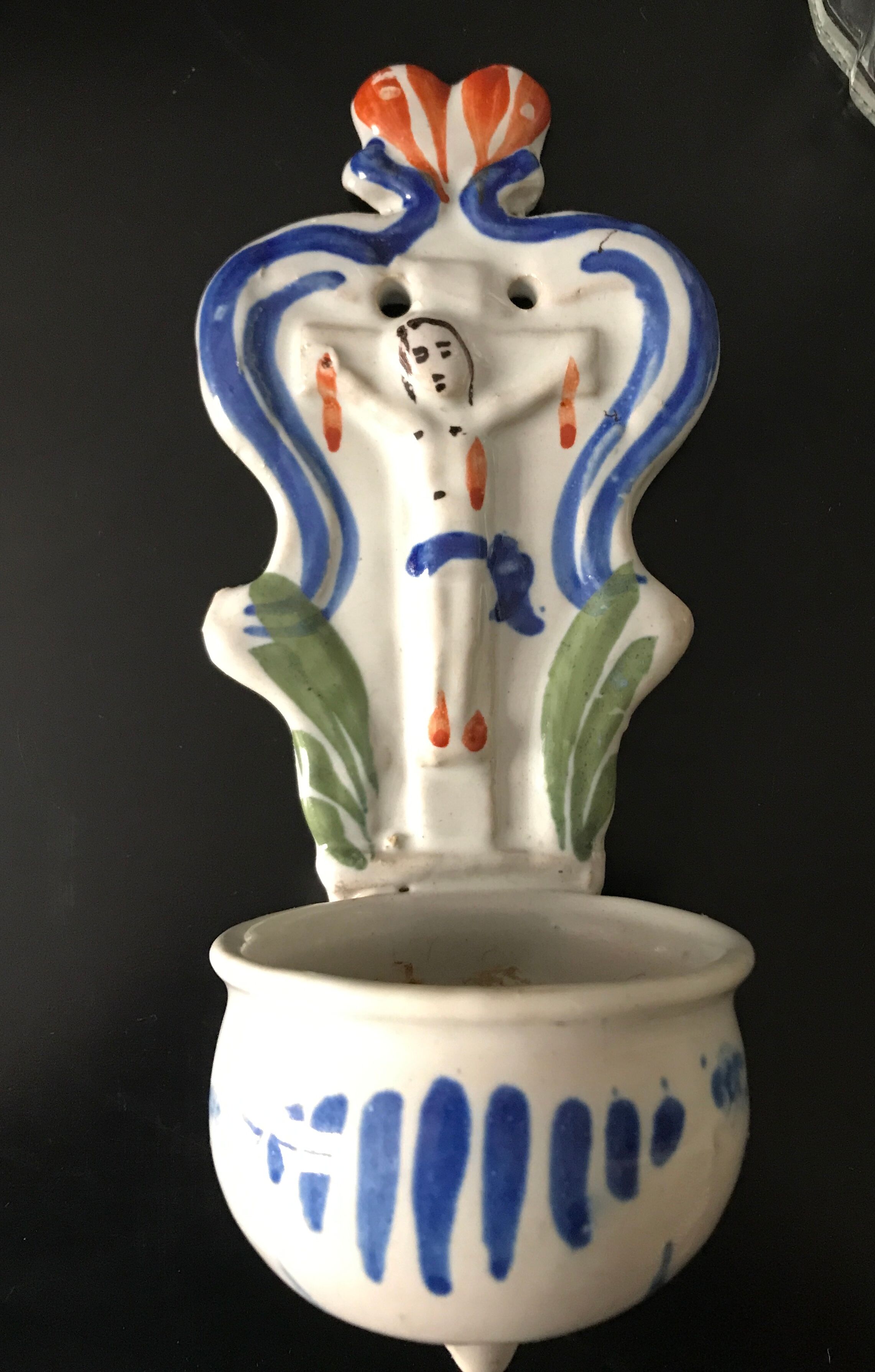 Font earthenware of Quimper 19th century