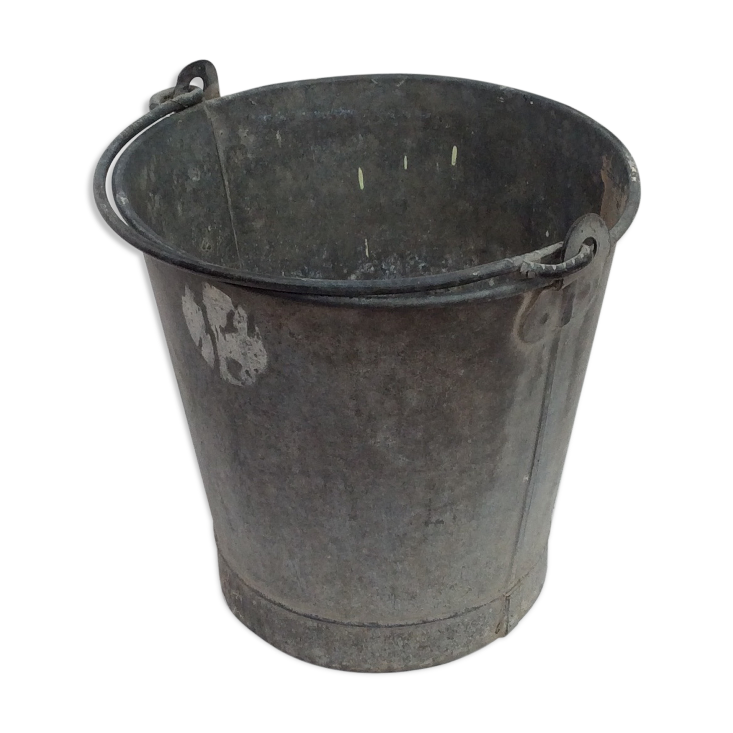 Ancient size zinc bucket