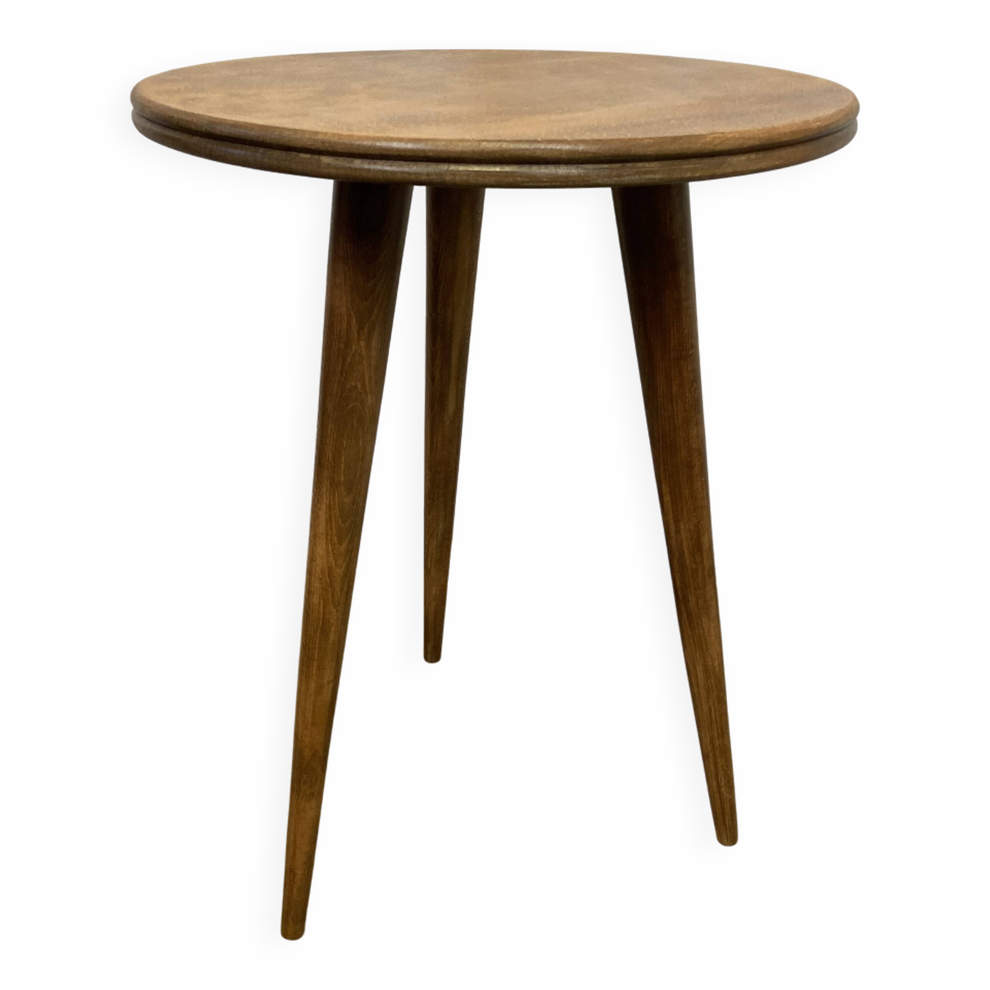 Tripod pedestal table