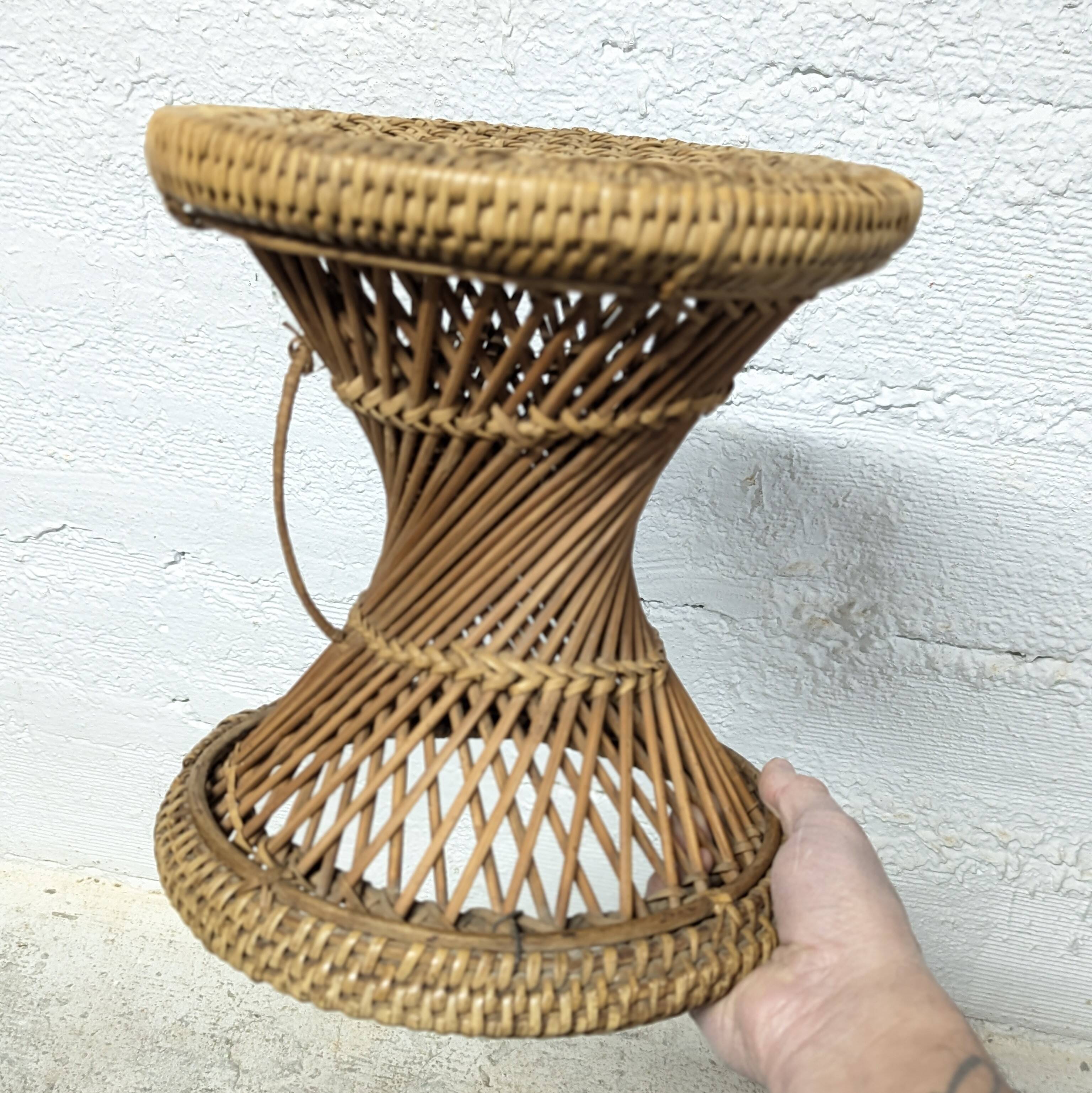 Tam Tam rattan stool