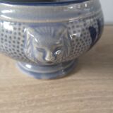 Lot bowls Alsatian lion head