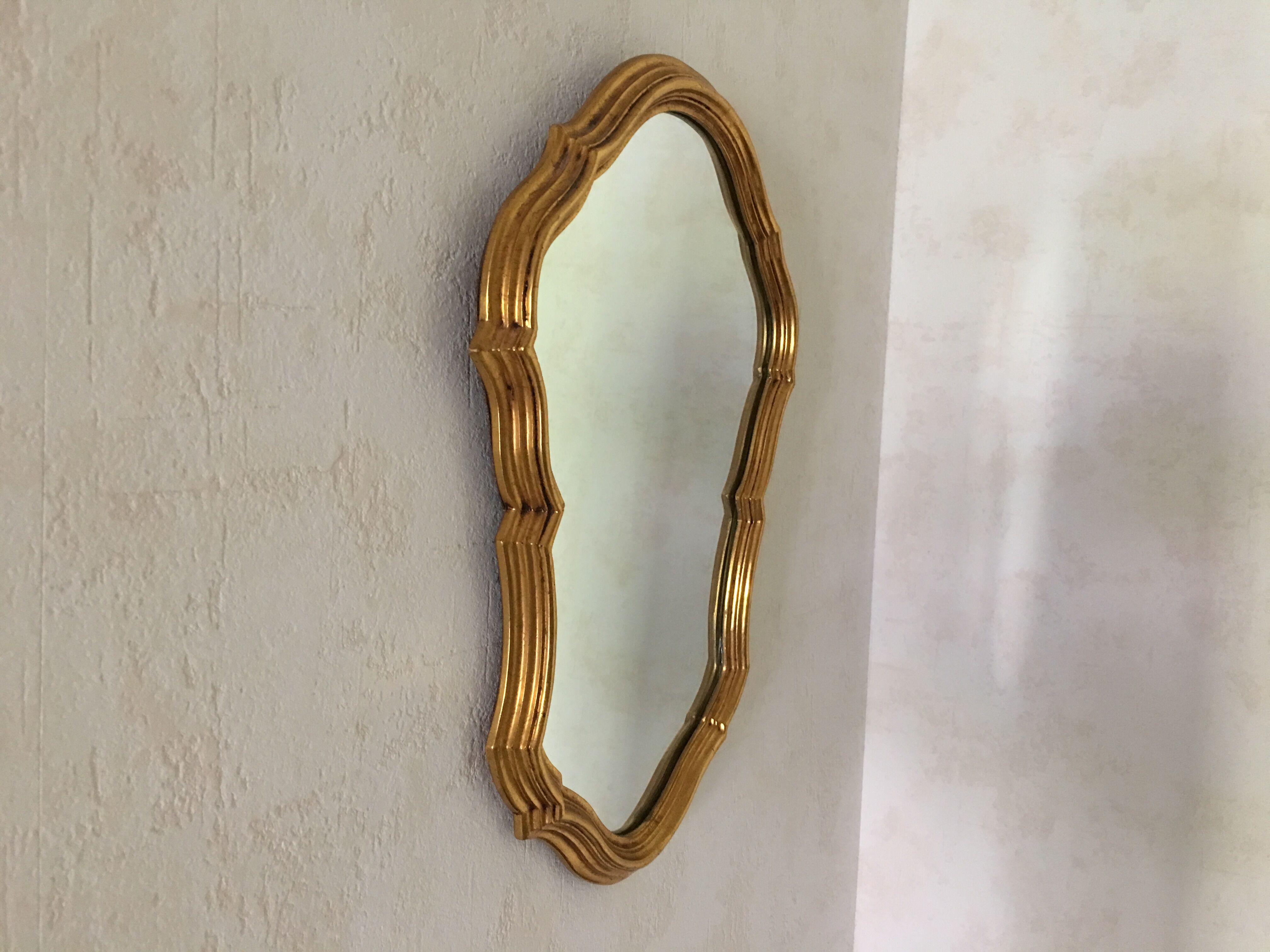 Mirror gold 30x42cm