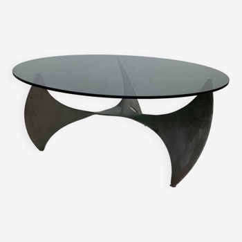 Propeller coffee table