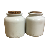 Lot de 2 pots à moutarde en grès vernis blanc