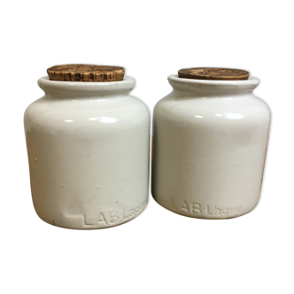 Set of 2 mustard jars in white varnished stoneware
