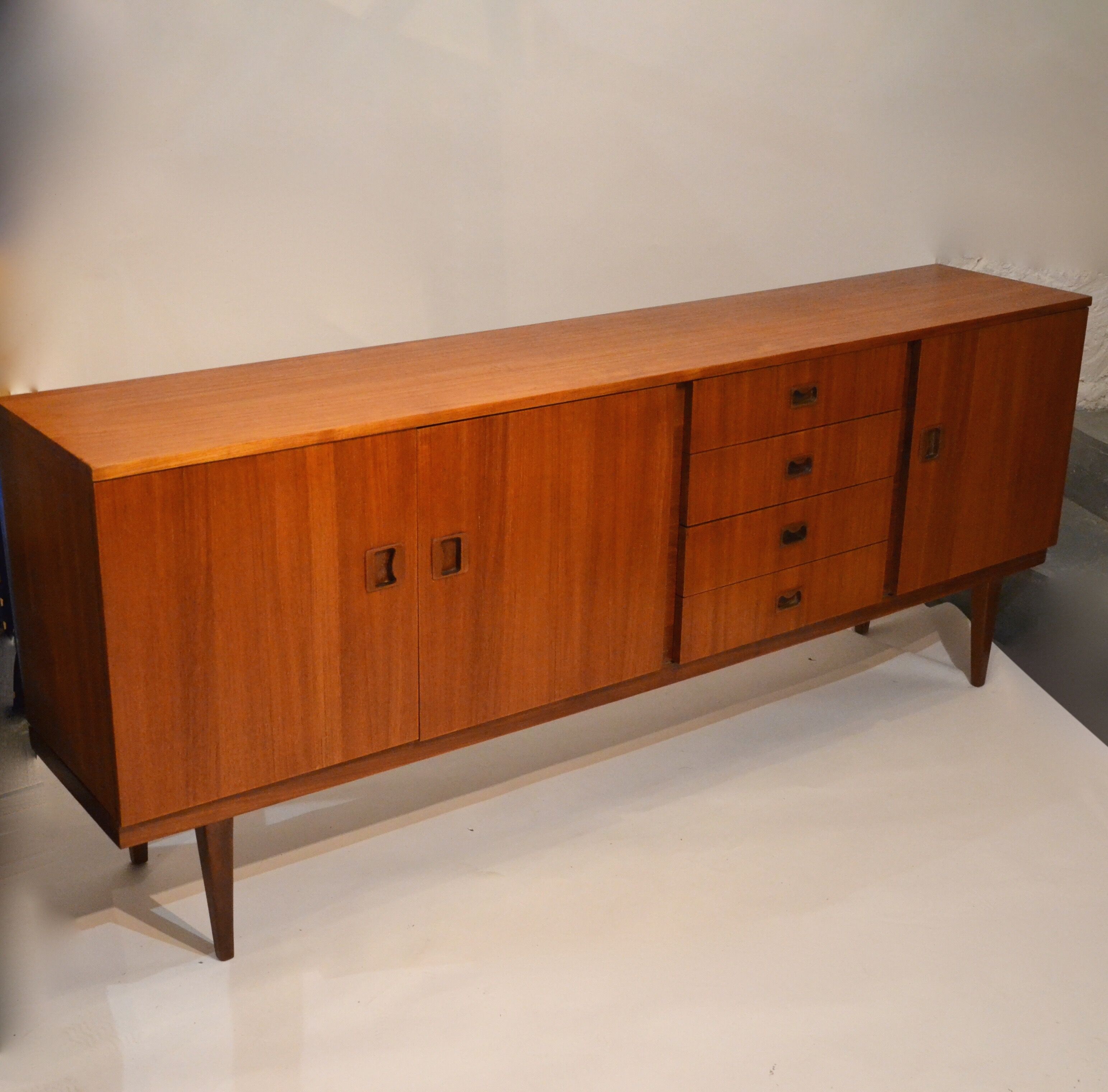 Enfilade scandinave en teck