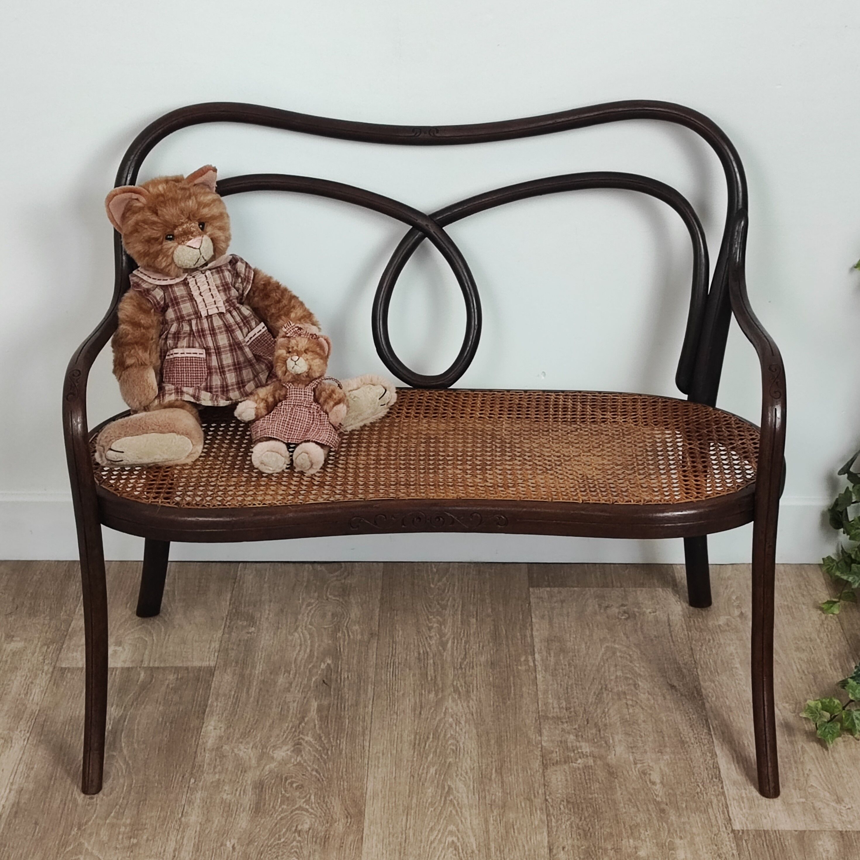 Thonet children's bench