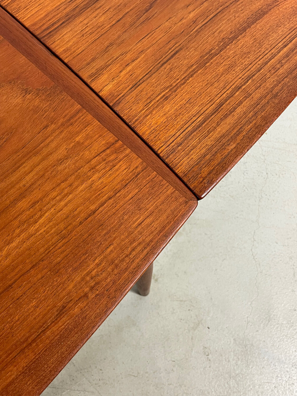 1960s Danish Rectangular Teak Extendable Dining Table