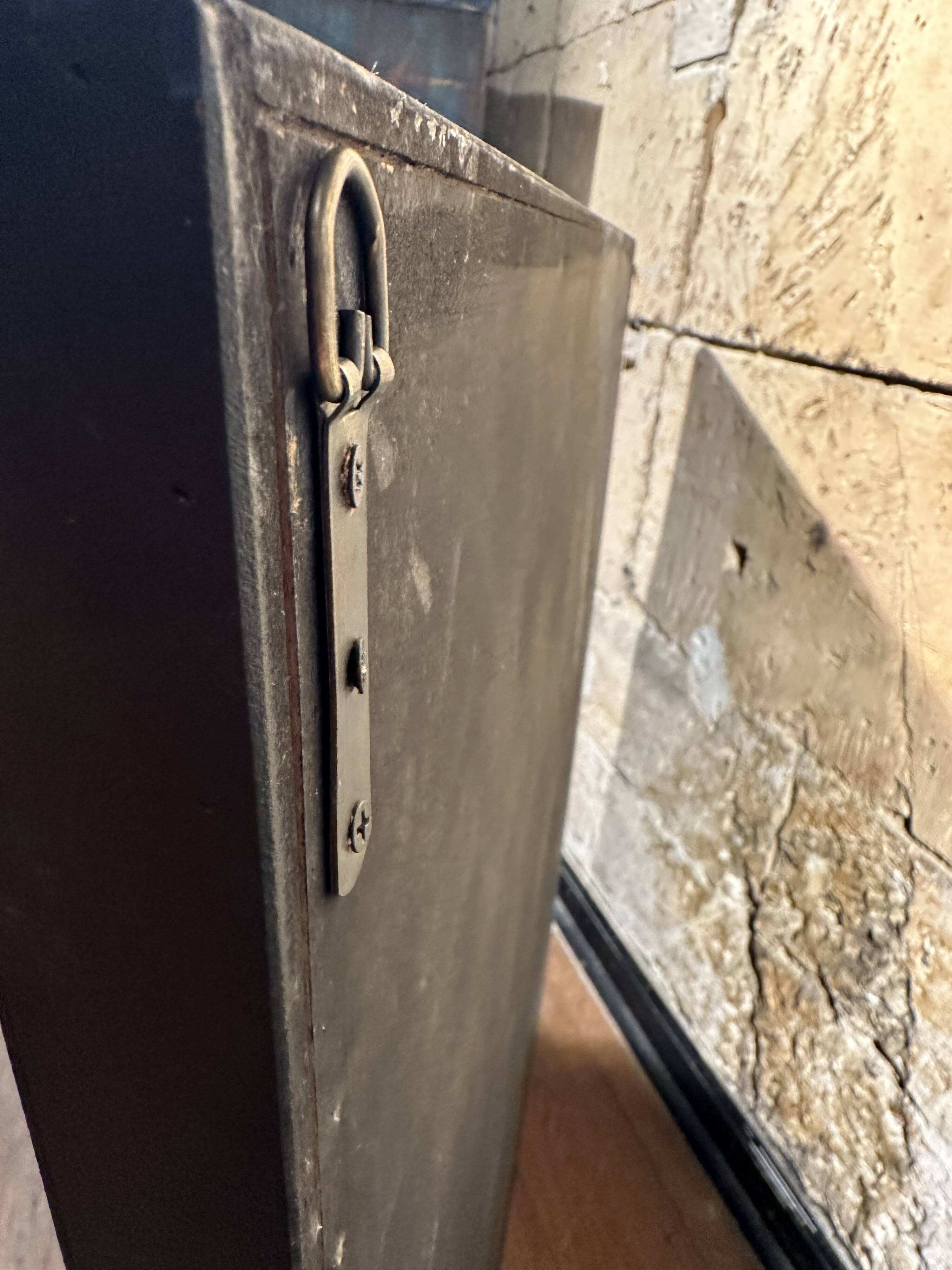 Wall decoration in three pieces, triptych of relief decoration on weathered wood, white and gold,