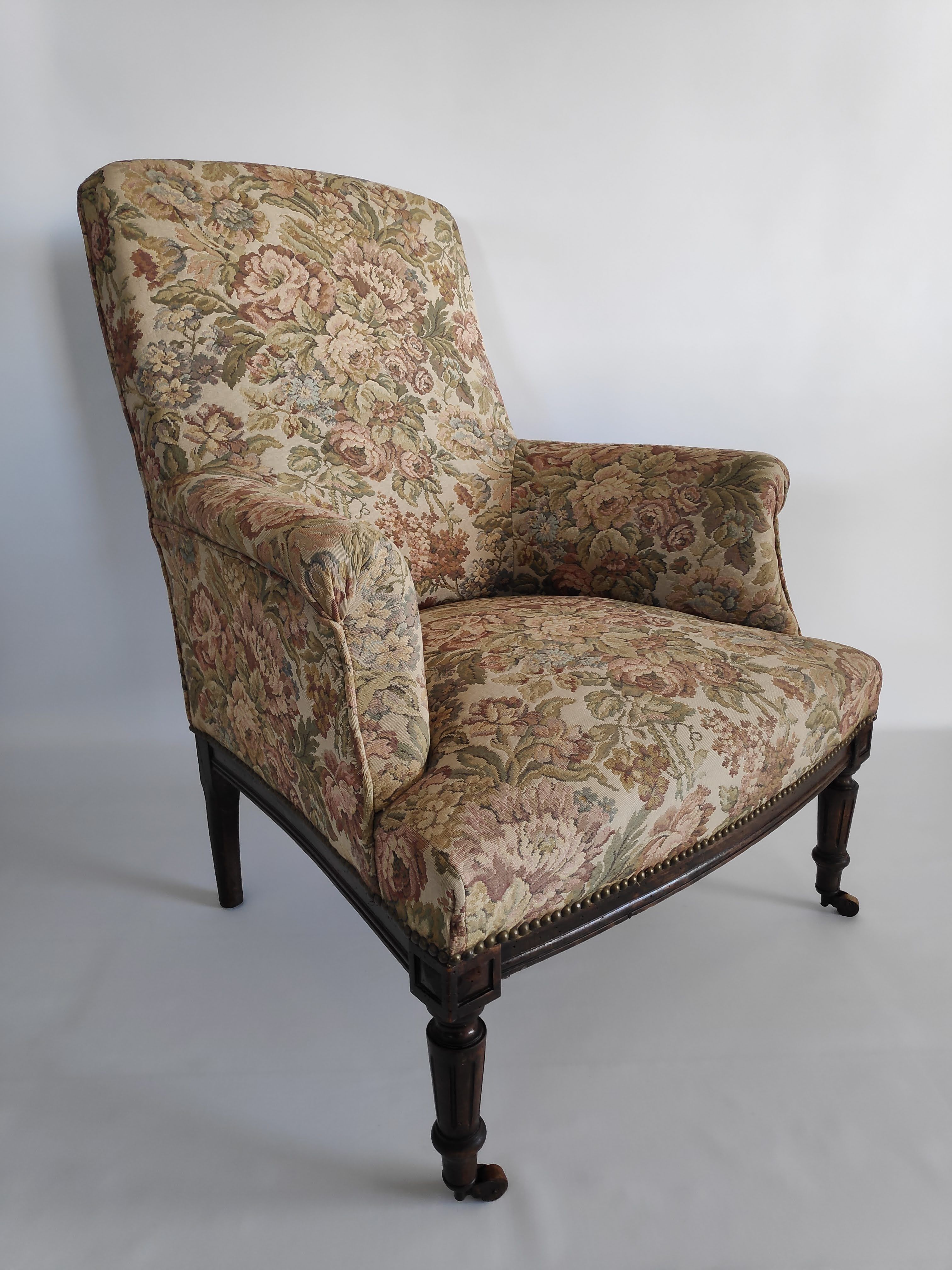 Napoleon III armchair in wood and floral patterned fabric