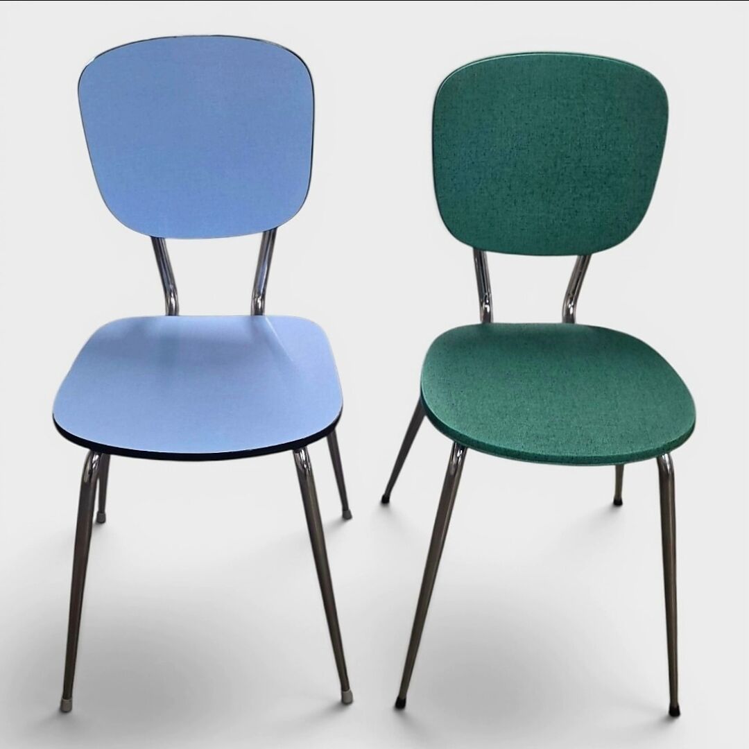Ensemble Table à tiroirs & 2 Chaises Formica – Circa1950