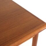 Extendable rectangular dining table "Horsbyg" - Danish design in teak