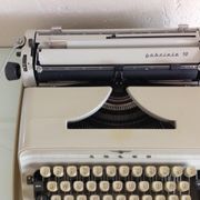 Triumph Gabriele 10 typewriting 1970