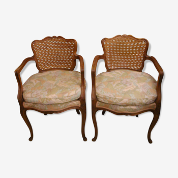 Paire de chaises cannées style Louis XV