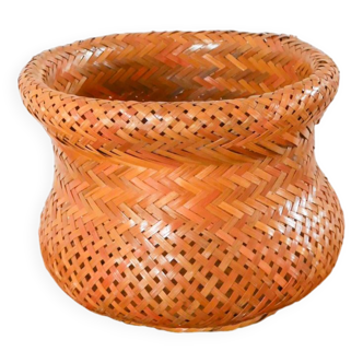 Large rattan planter design 1970