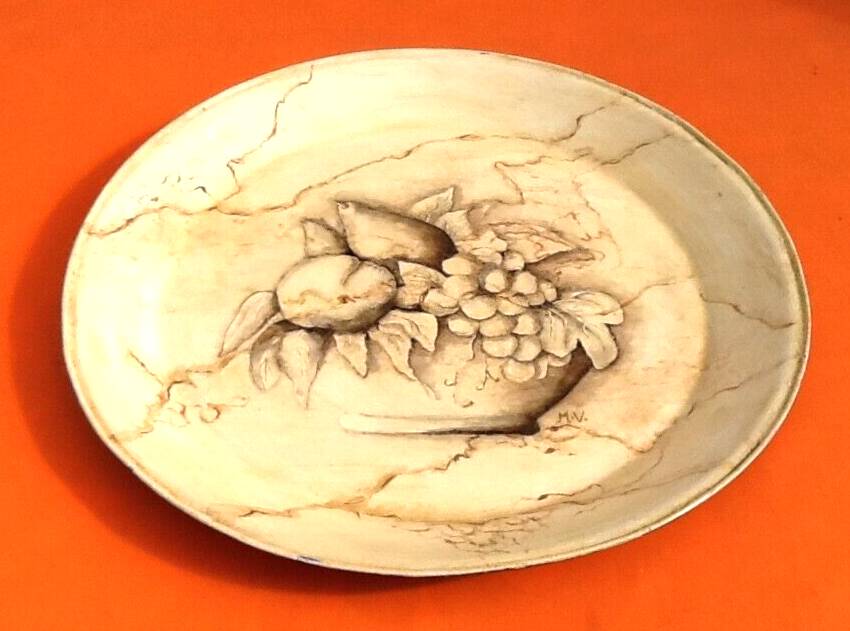 Painted sheet metal serving tray Fruit basket decor on beige background with marbled effect