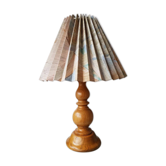 Vintage wooden lamp with pleated fabric lampshade 1980
