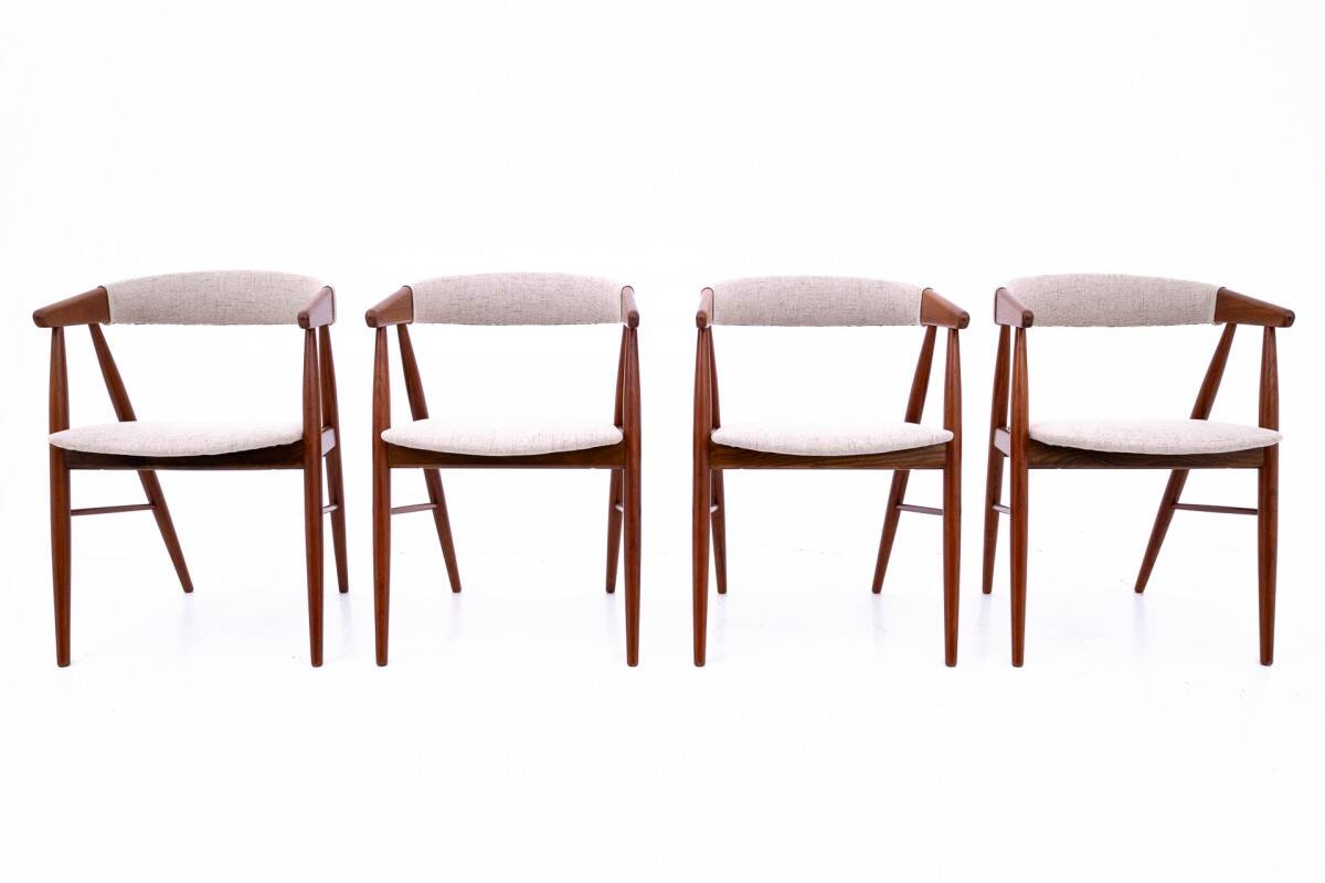 Chairs designed by Ejner Larsen & Aksel Bender Madsen, Denmark, 1960s. After renovation.