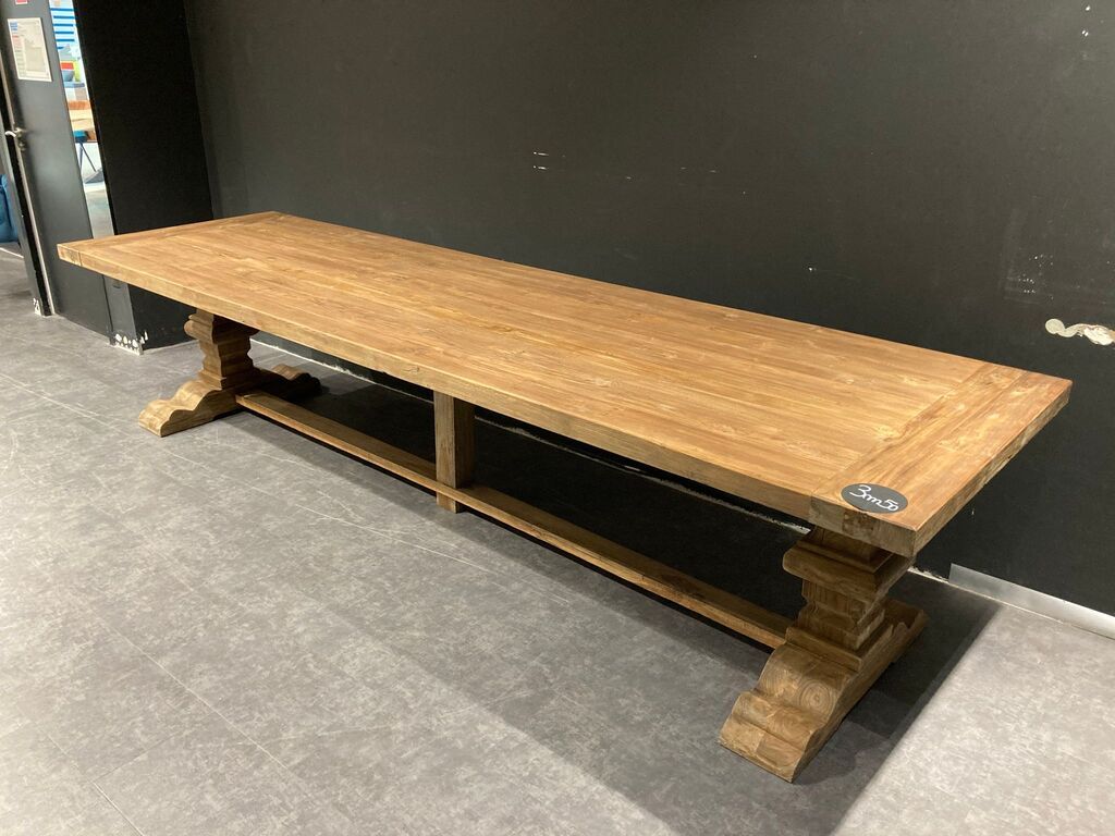 Solid chene table 300 x 100 cm