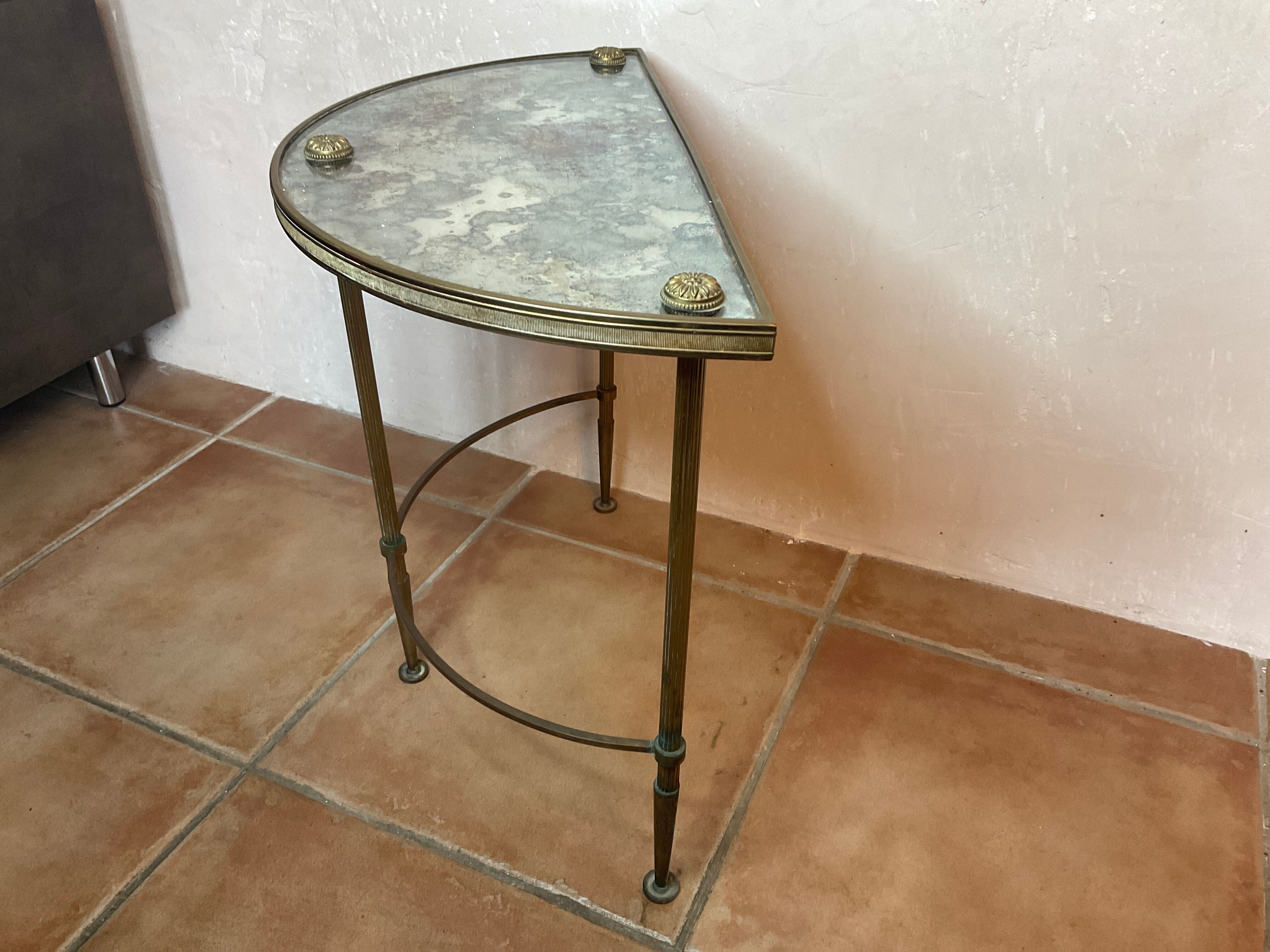 Fifth wheel end of sofa design marbled mirror top