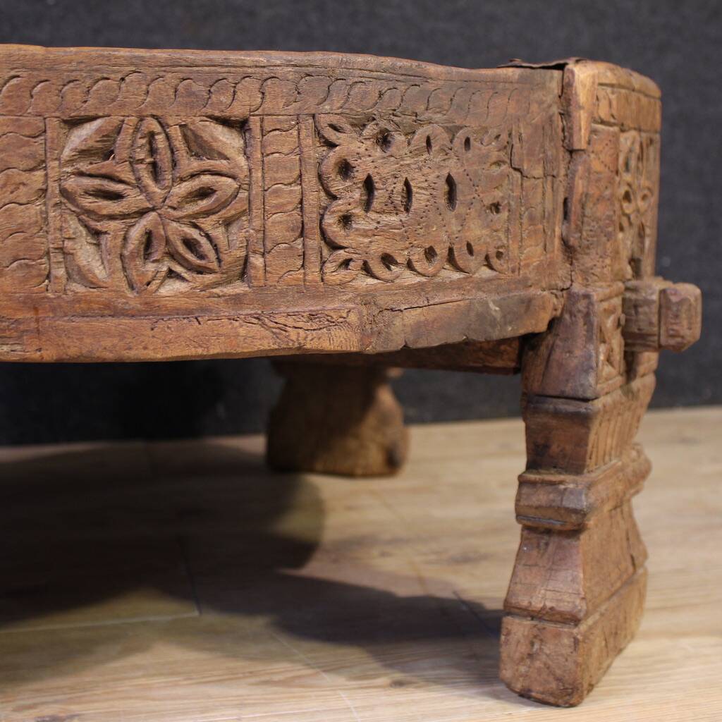Table basse indienne, 20ème siècle