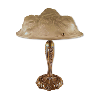 Art deco period lamp signed Verdun in bronze and pressed glass