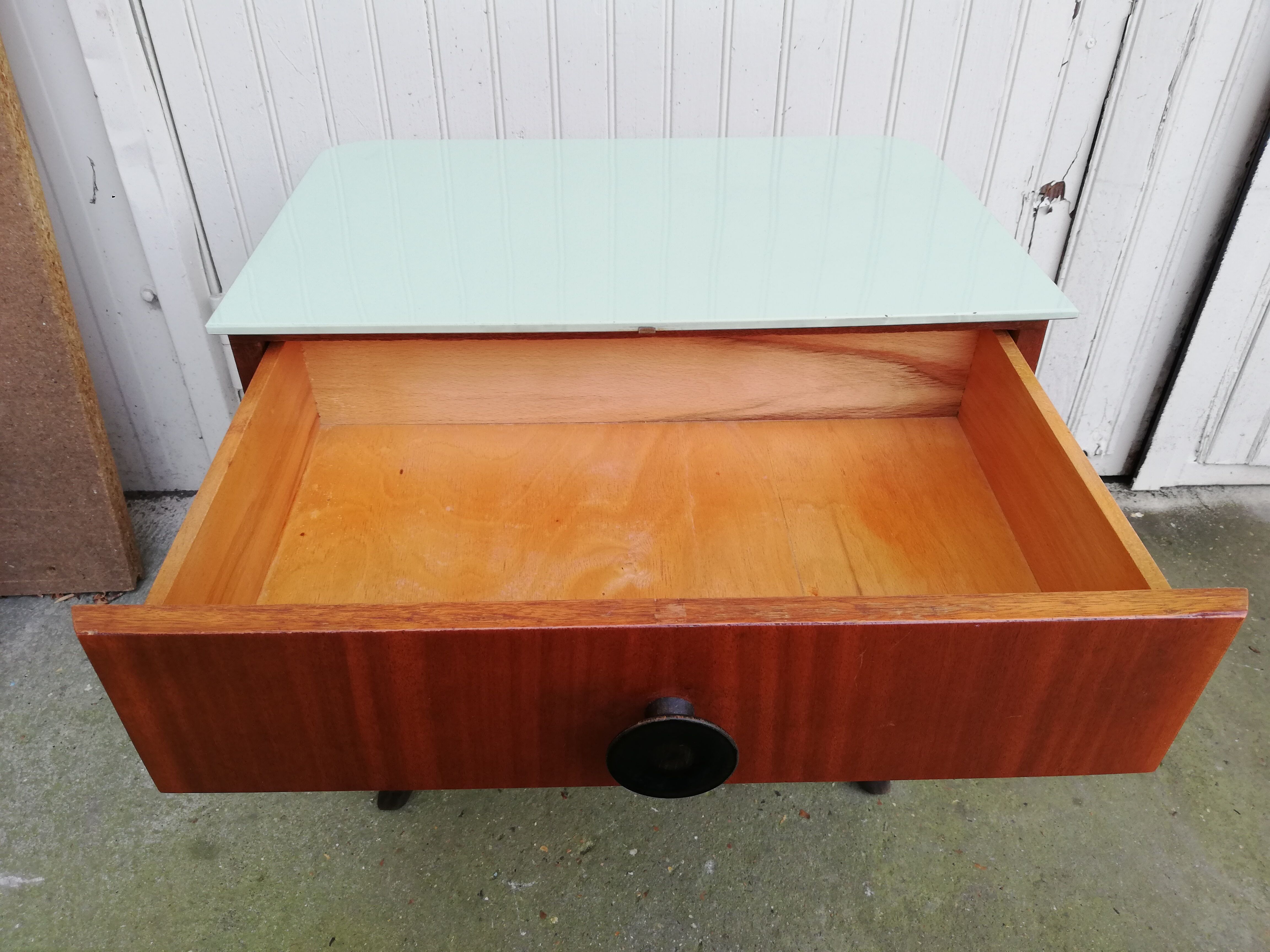 Paire de tables de chevet tchèques, Halabala, style scandinave 1950