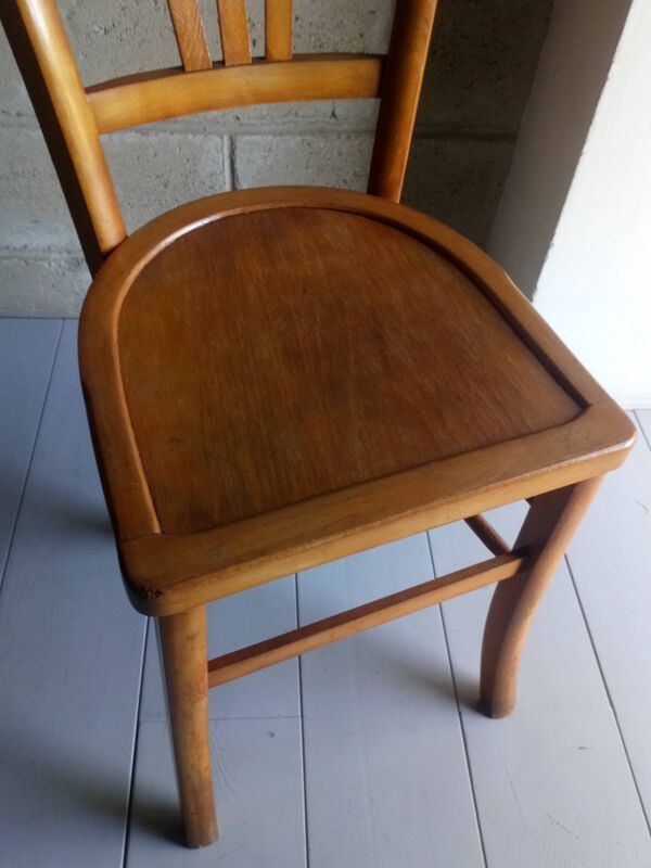 Chaise de bistot en bois blond des année 50.