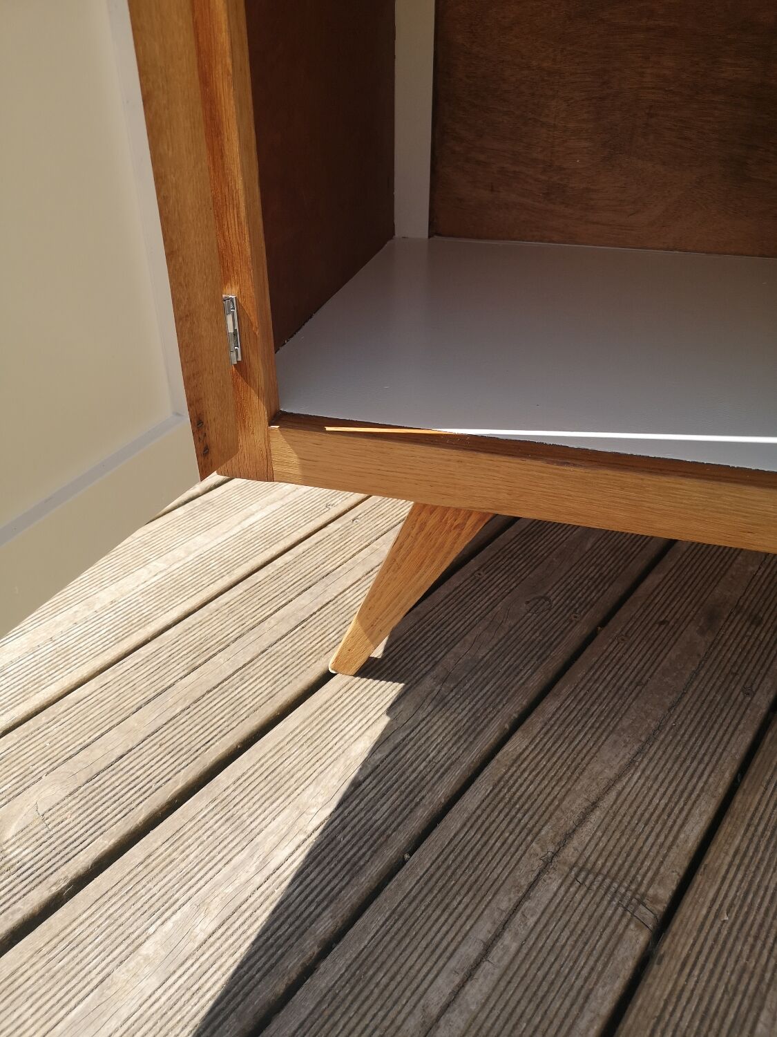 Vintage wardrobe feet compass