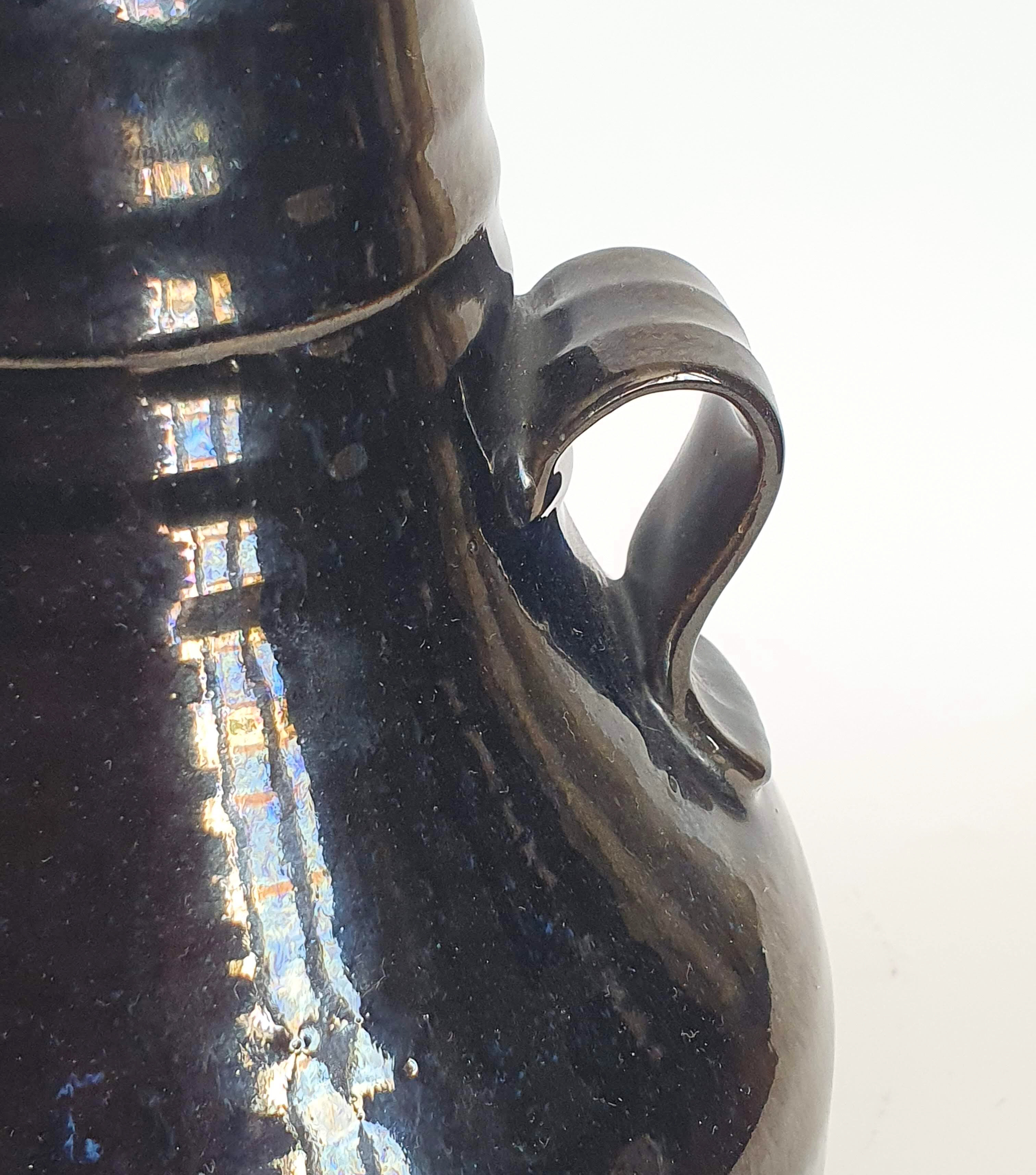 Ceramic vase by Tammi Starck