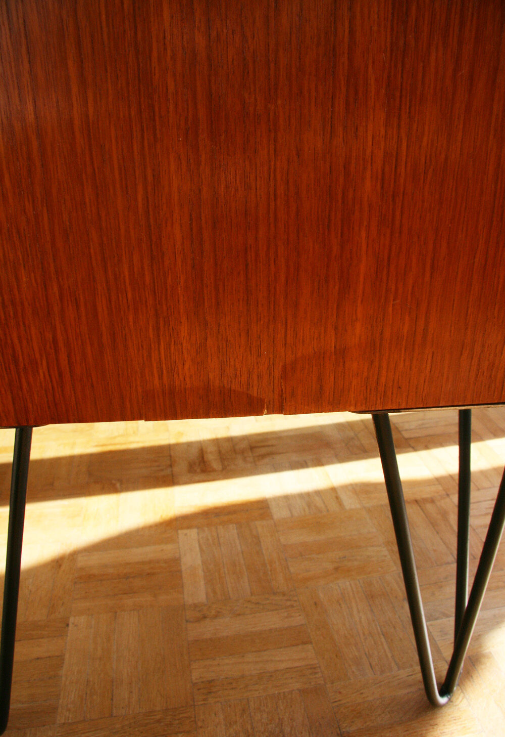 Buffet pieds eiffel