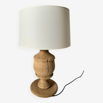 Turned oak lamp